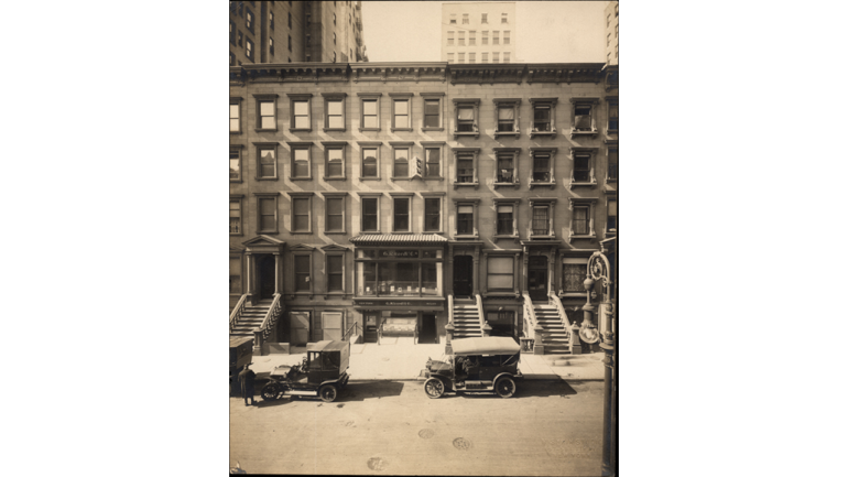 Ricordi store in New York, 1911