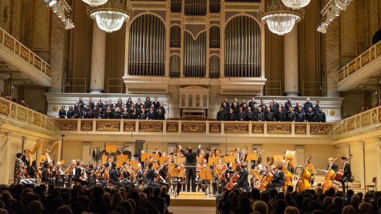 Felix Krieger conducts the Berliner Operngruppe