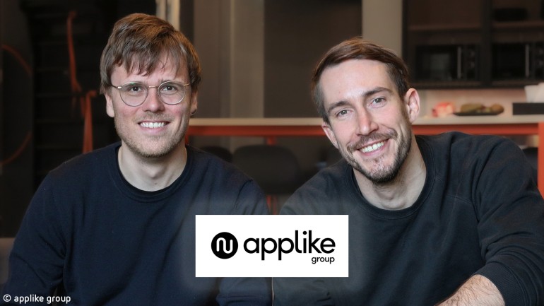 applike founders Jonas Thiemann (left) and Carlo Szelinsky