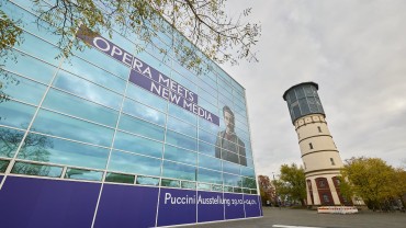 Facade of the theatre in Gütersloh