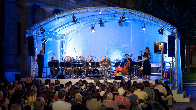 “The Wildcat” was accompanied live by Trioglyzerin and the JazzCombo of the Deutsche Oper