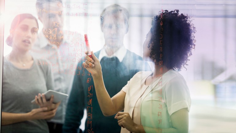 Leadership Is a Craft – Targeted programs, complemented by individual coaching, support managers in the &#34;Leadership Campus&#34; of the new Bertelsmann University in reflecting on their own leadership and expanding opportunities for action.