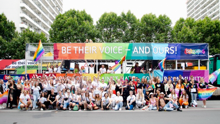 Bertelsmann employees at the CSD parade in Berlin